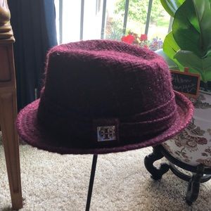 Tory Burch Tweed Acrylic hat with cotton lining
